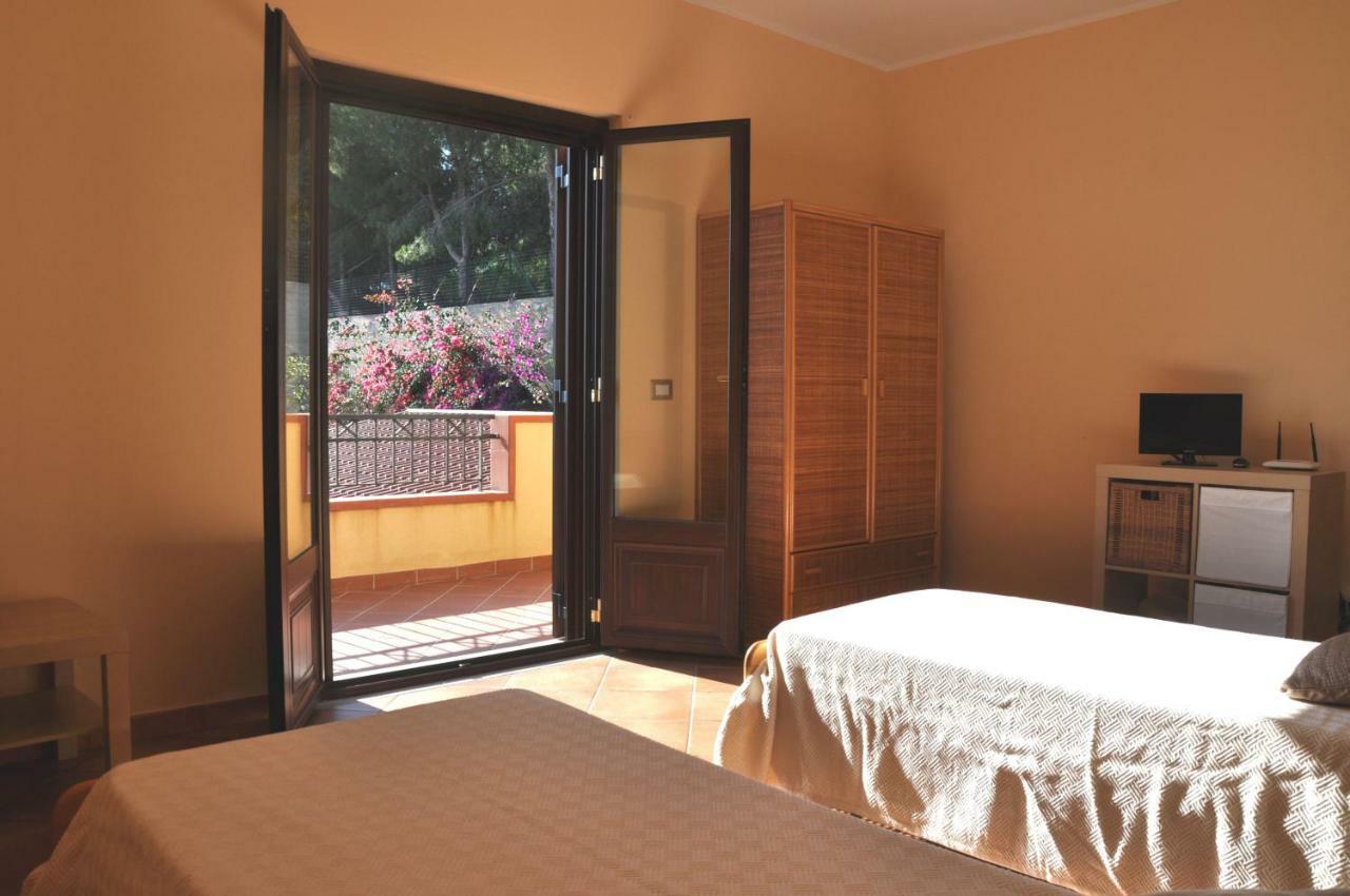 Villa Gemma Di Mare 산타 테레사 디 리바 외부 사진
